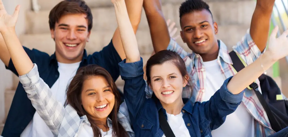 Step by Step Guide to Writing a College Scholarship Essay